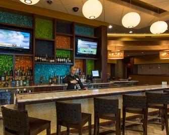Apache Casino Hotel - Lawton - Bar