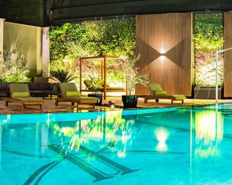 Adriatika Hotel Boutique - גוואטמלה סיטי - בריכה