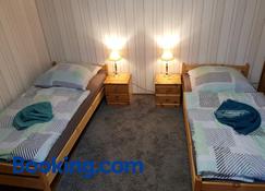 Dudu's Gästehaus - Hüttengesäss - Bedroom