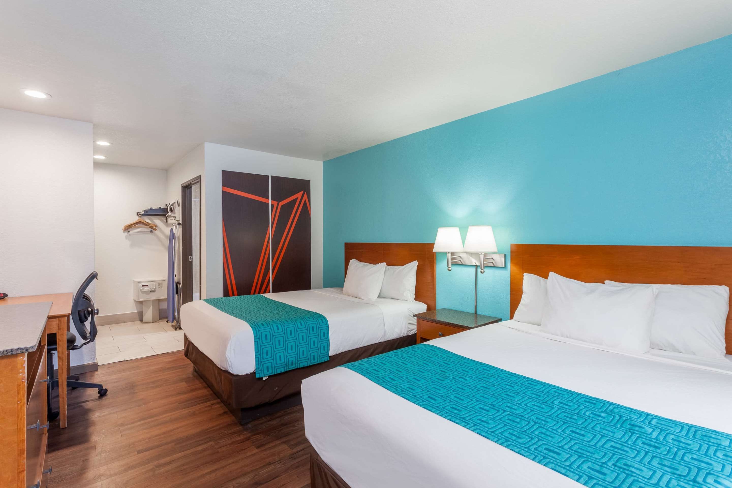 Howard Johnson by Wyndham National City/San Diego South - National City - Sovrum
