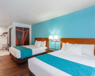 Howard Johnson by Wyndham National City/San Diego South - National City - Sovrum