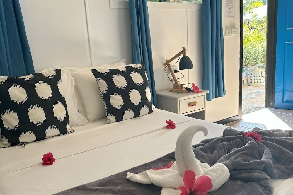Garden Reef Bungalows - Saraotou