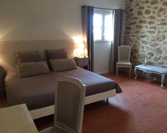 La Rivayne - Lauris - Schlafzimmer