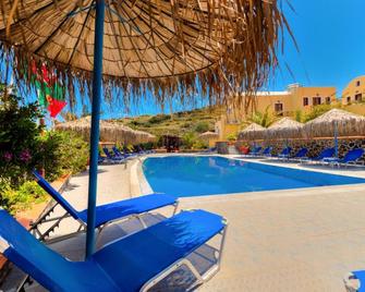 Soulis Hotel - Oia