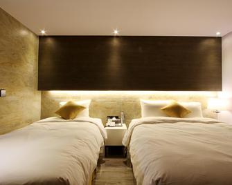 Royal Prime Hotel - Suwon - Habitación