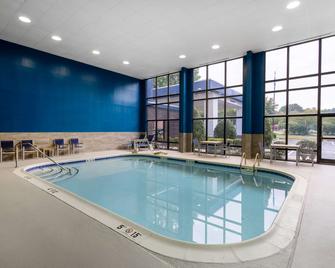 Hampton Inn Richmond-Southwest (Hull Street) - Midlothian - Piscina