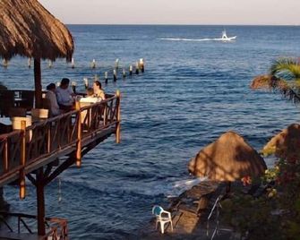 Blue Angel Resort - קוזומל - בניין