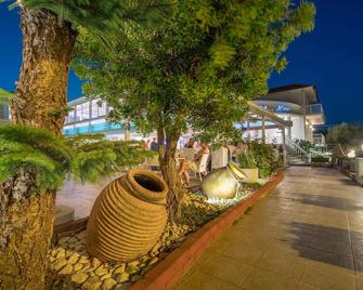 Filoxenia Hotel - Zakynthos