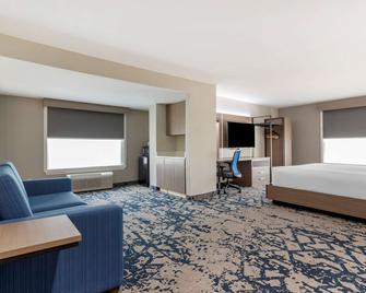 Comfort Inn and Suites Muskogee - Muskogee - Bedroom