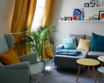 Feriennest Haus Braunfels - Bad Ems - Wohnzimmer