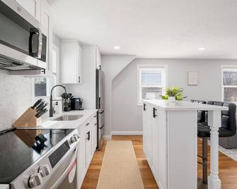 LunaVista's Cozy Corner, 1B&1Bth - Hempstead - Küche