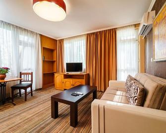Hotel Avion - Self check in - Plovdiv - Living room