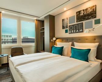 Motel One München-Campus - München - Makuuhuone