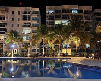 @solyplayablanca un Paraiso Eterno con Hermosos Atardeceres a 5 min de la Playa - Río Hato - Pool