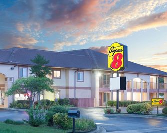 Super 8 by Wyndham Decatur Priceville - Decatur - Bygning