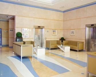 Lavender Hotel Sharjah - Sharjah - Lobby