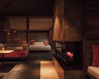 Spa & Resort Bachmair Weissach, Luxury Family Resort - Kreuth - Schlafzimmer