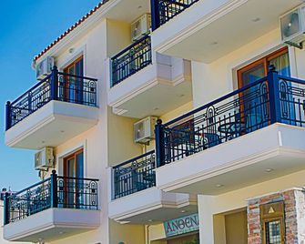 Anthena Studios - Skiathos - Building