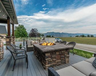 Hemsley Ranch Guesthouse - Preston - Patio
