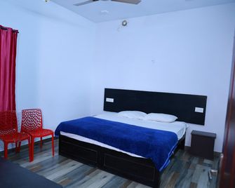 Nest In Mist Inn - Munnar - Gebouw