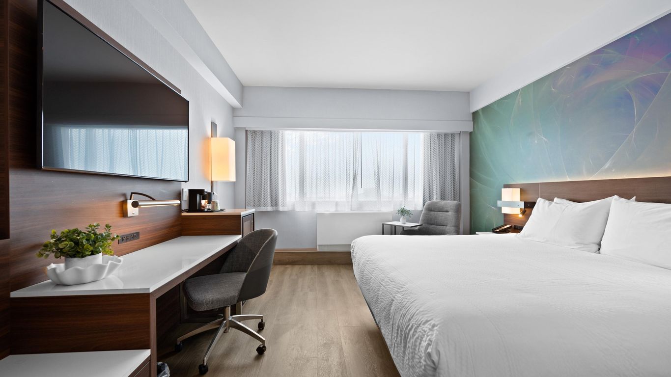 Armon Plaza - Montréal Arpt by IHG