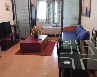 1 Bedroom Condo at One Oasis Condominuim - Cagayan de Oro - Slaapkamer