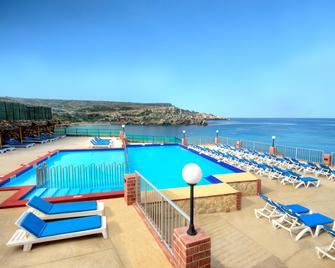 Paradise Bay Resort - Mellieħa - Piscina