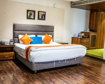 Kyriad Hotel Gulbarga By Othpl - Gulbarga - Habitación