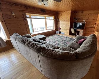 Papins Resort Baileys Loft - Drummond - Sala de estar