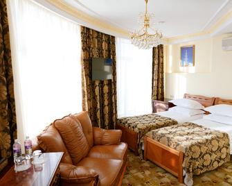 Mayak Hotel - Listvyanka - Bedroom