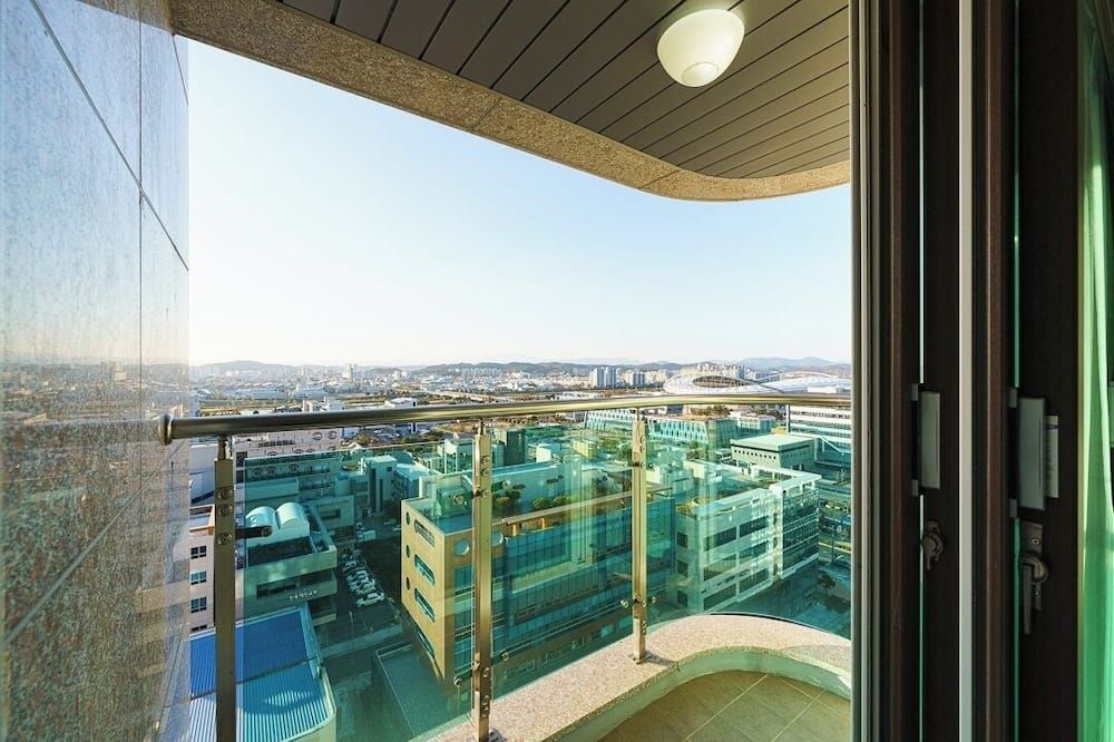 Raonstay In Perla Hotel