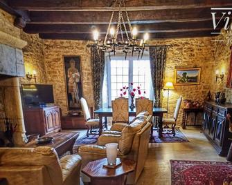 Villa Mont Joie - Beynac-et-Cazenac - Living room