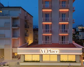 Vi Place - Camaiore - Rakennus