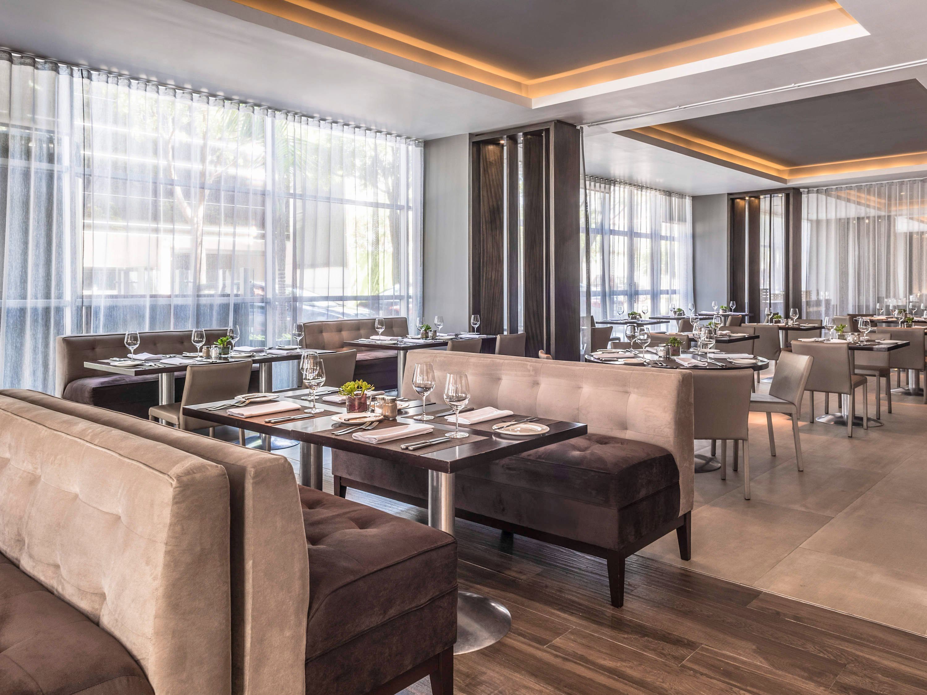 نوفوتل ليما سان إسيدرو هوتل - ليما - مطعم