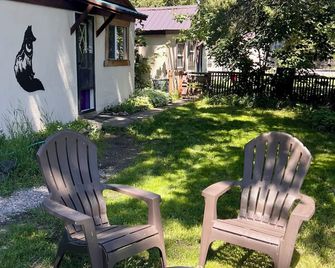 The Fox Hollow close to Glacier Park - Hungry Horse - Patio