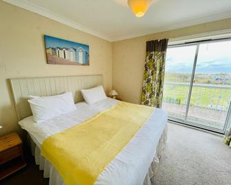 Chatsworth Hotel - Skegness - Bedroom