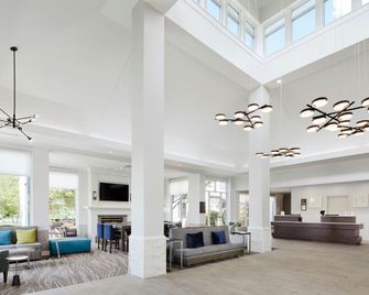 Hilton Garden Inn Cincinnati Northeast - Loveland - Lobby