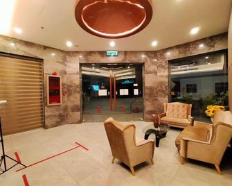 Spring Season Hotel - Muar - Lobby