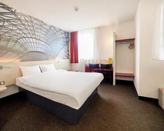 B&b Hotel Katowice Centrum - Katowice - Bedroom