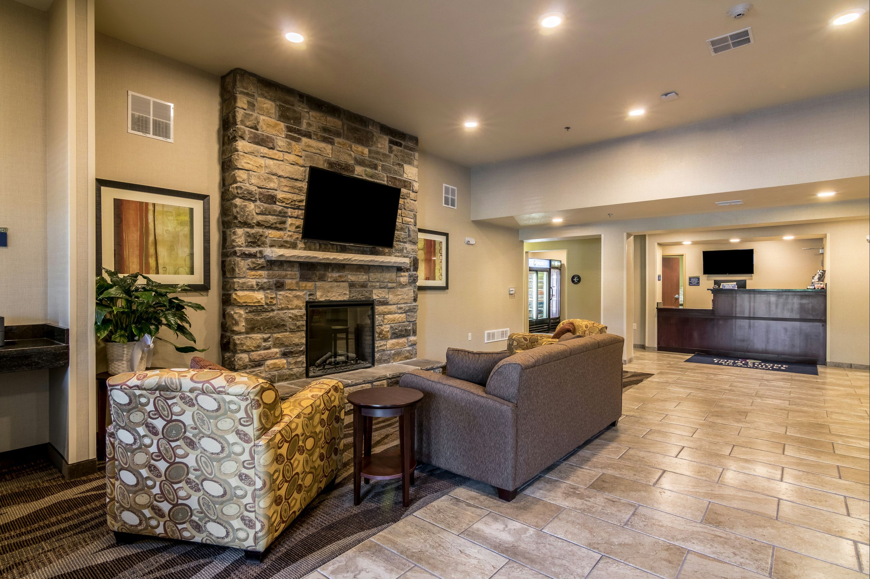 Cobblestone Inn & Suites - Barron - Barron - Lobby