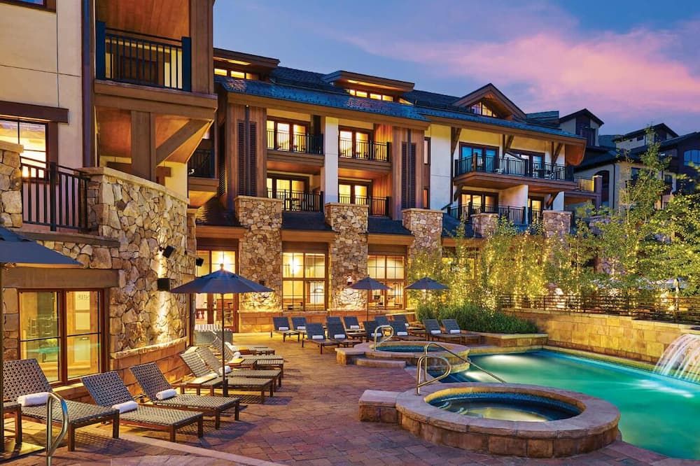 Boutique Resort in Vail Village - 3 BR - 3BA Residence at The Sebastian - Vail - Edifício