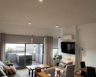 Louttit views from The Cumberland - Lorne - Living room