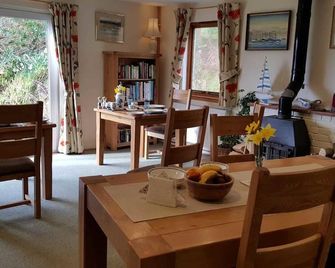 The Old Cottage - Oban - Sala de jantar