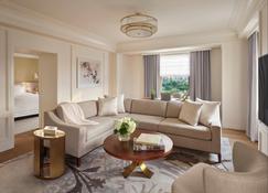 The Newbury Boston - Boston - Living room