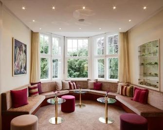 โรงแรมวิลล่า ฮือเกิล - เทรียร์ - เลานจ์