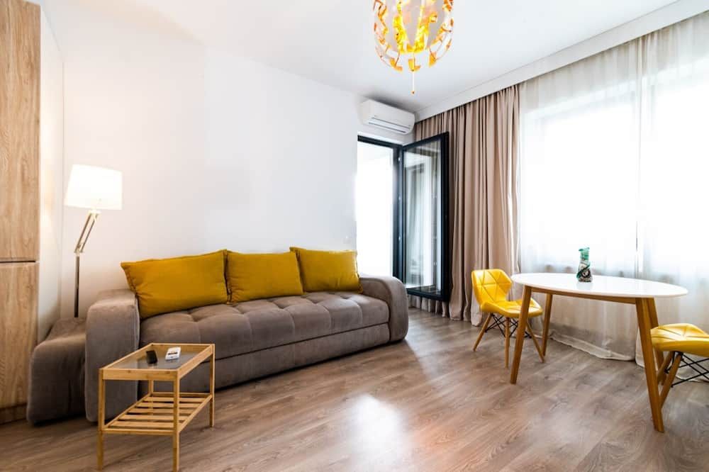 Studio 53 - Modern Apt. close to Metro & IOR Parc with free Parking - Bucarest - Sala de estar
