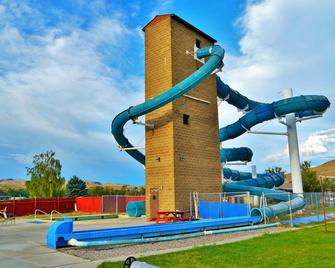 Riverdale Resort - Preston