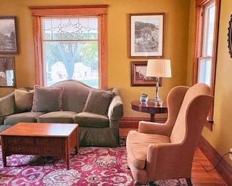 Old Town Inn - Sioux Center - Sala de estar
