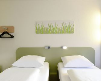 B&B Hotel Lübeck Berliner-Platz - Lübeck - Schlafzimmer