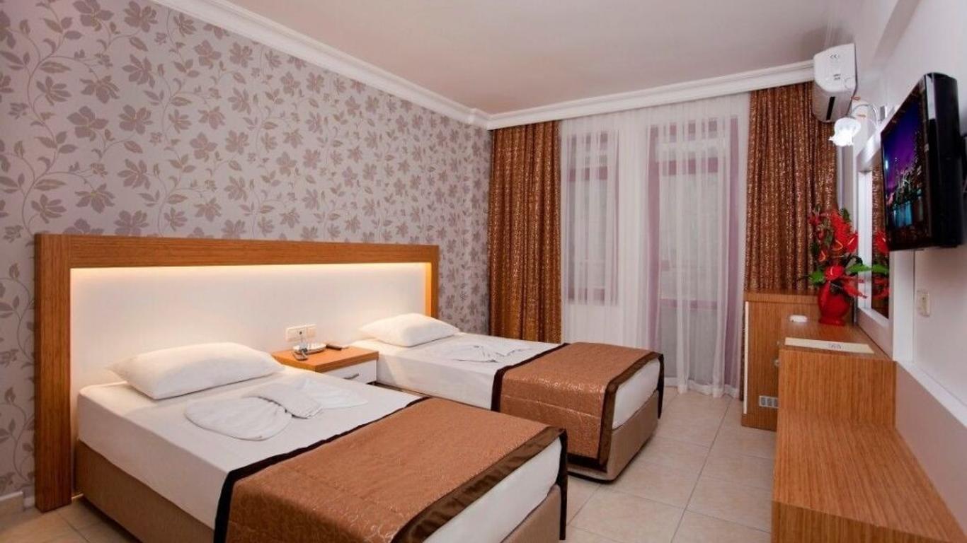 Diamore Hotel